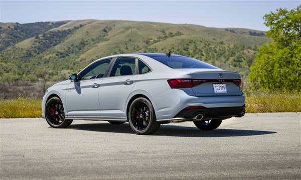 星欧平台官方:颜值提升不止一个档次!新款大众Jetta官图发布:国产速腾将看齐