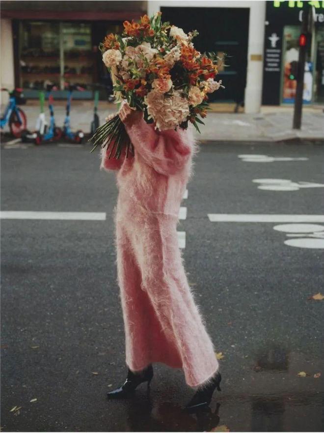 星欧平台：今年春天一定要拥有这5件衣服，好看又减龄！