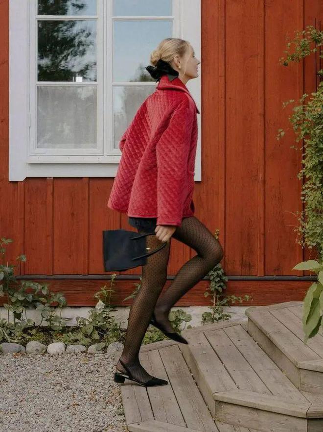 星欧平台：今年春天一定要拥有这5件衣服，好看又减龄！