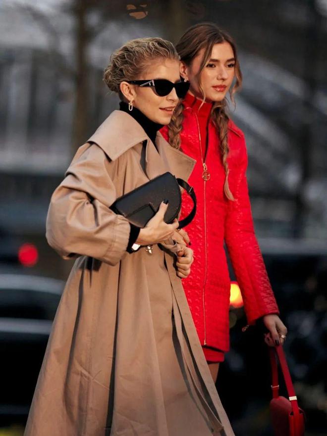 星欧平台：今年春天一定要拥有这5件衣服，好看又减龄！