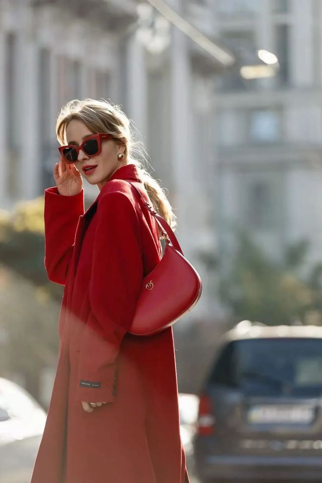 星欧平台：今年春天一定要拥有这5件衣服，好看又减龄！