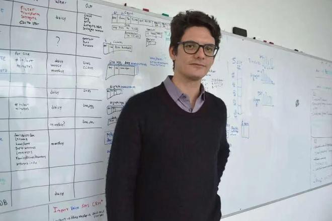 星欧娱乐官方:阿根廷45岁企业家在美登山,滑降失控,从冰川坠落约600米身亡,曾为政府顾问